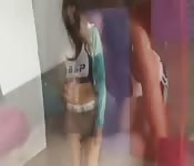 Madre chupa una dura polla en perspectiva subjetiva