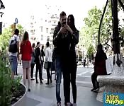 Morena estrecha cabalga como experta