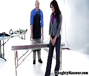 Modelo de cara perfecta para el vicio