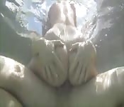 En el agua todo me resbala