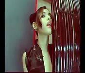 Super sexy Maria Ozawa se come dos pollas