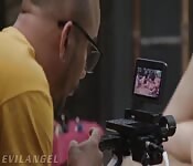 Angela White, Katrina Jade y Riley Reid en un lésbico muy top